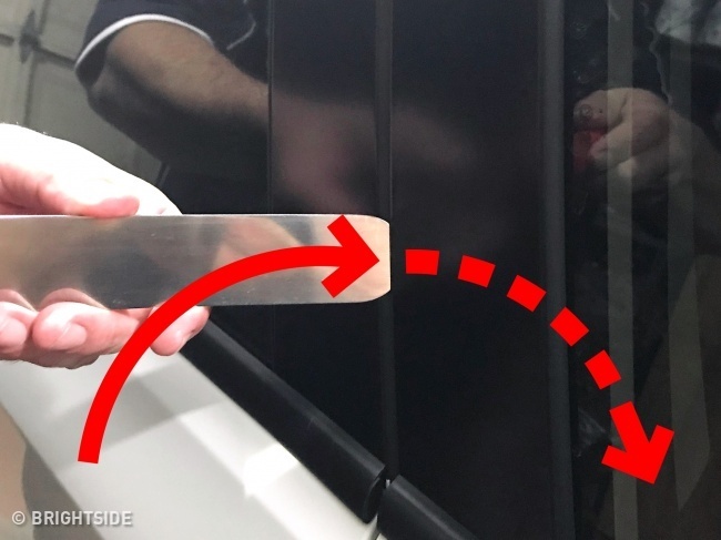 Mẹo nhỏ giúp mở cửa ôtô ảnh 5 Meo nho giup mo cua oto anh 5