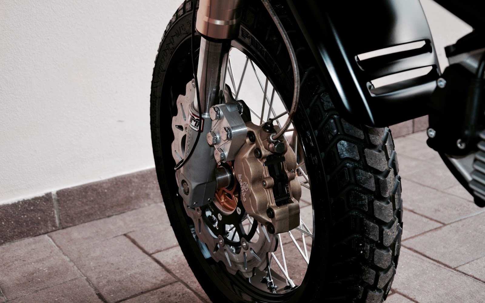 Ducati 600 được tái sinh ảnh 8 Ducati 600 duoc tai sinh anh 8