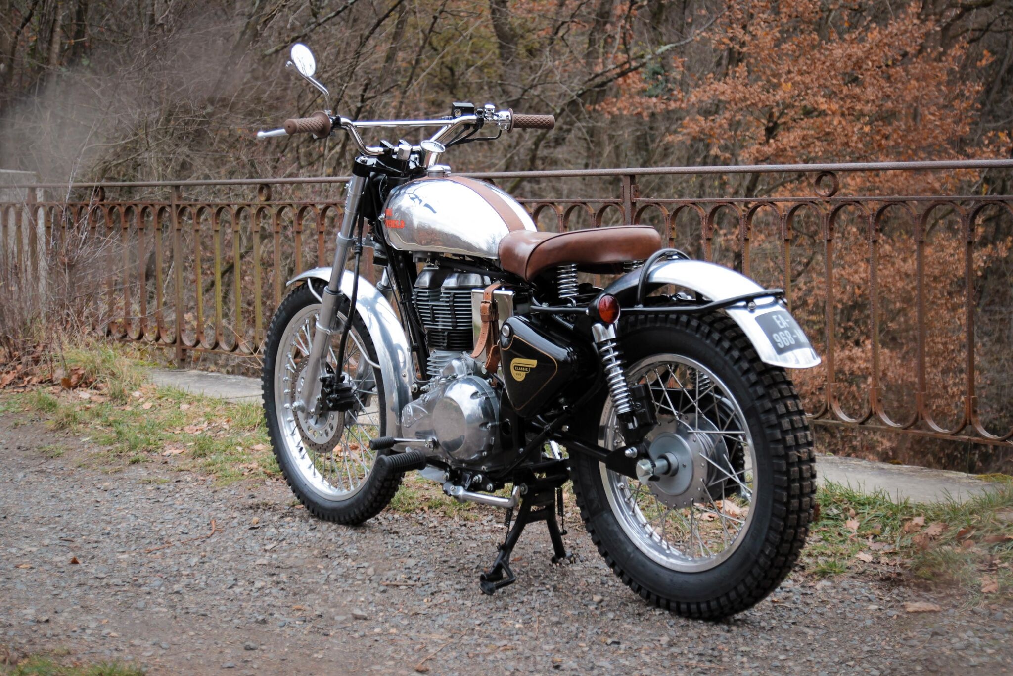 Royal Enfield 1960 do anh 7