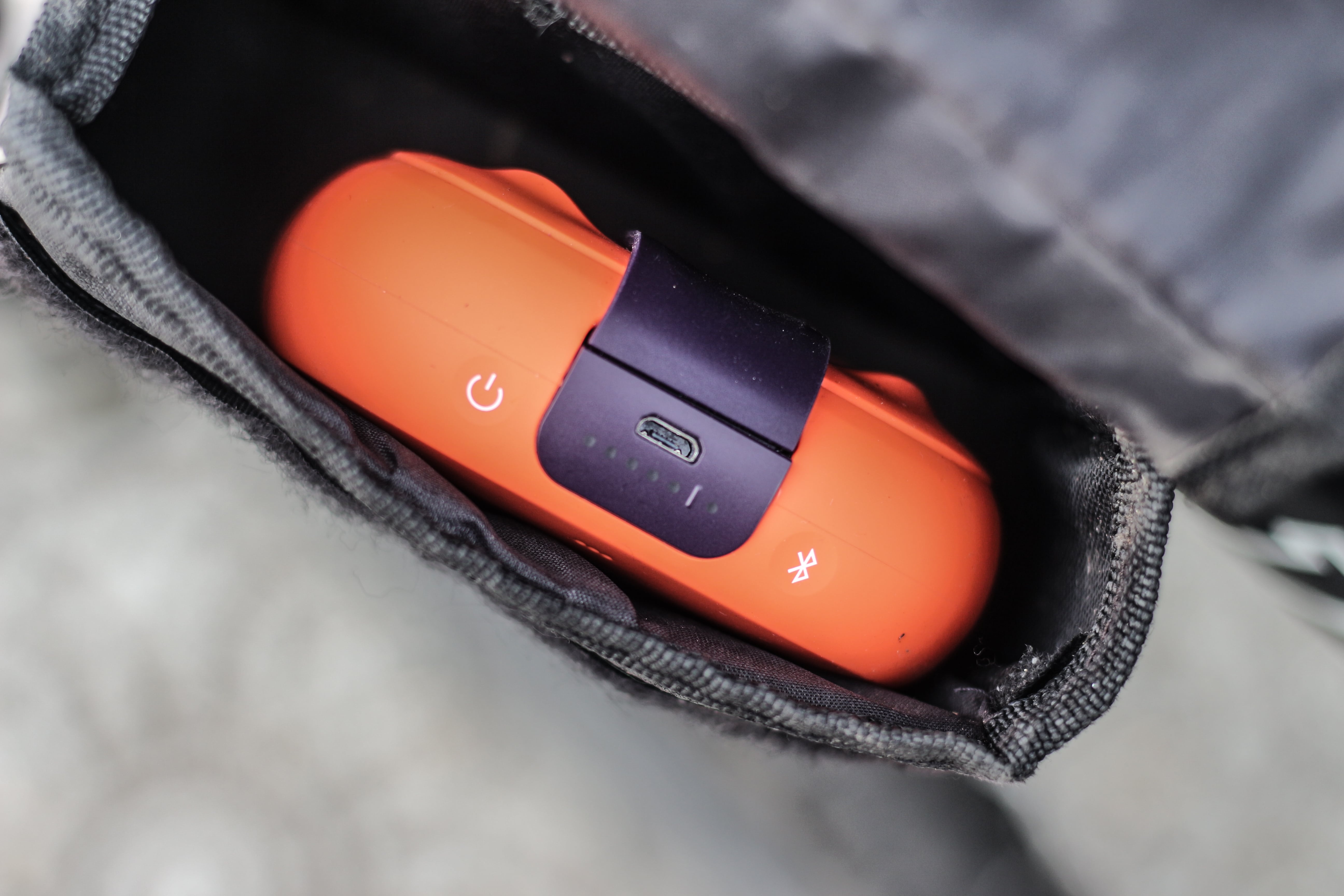 Mo hop loa Bose SoundLink Micro Bluetooth anh 5