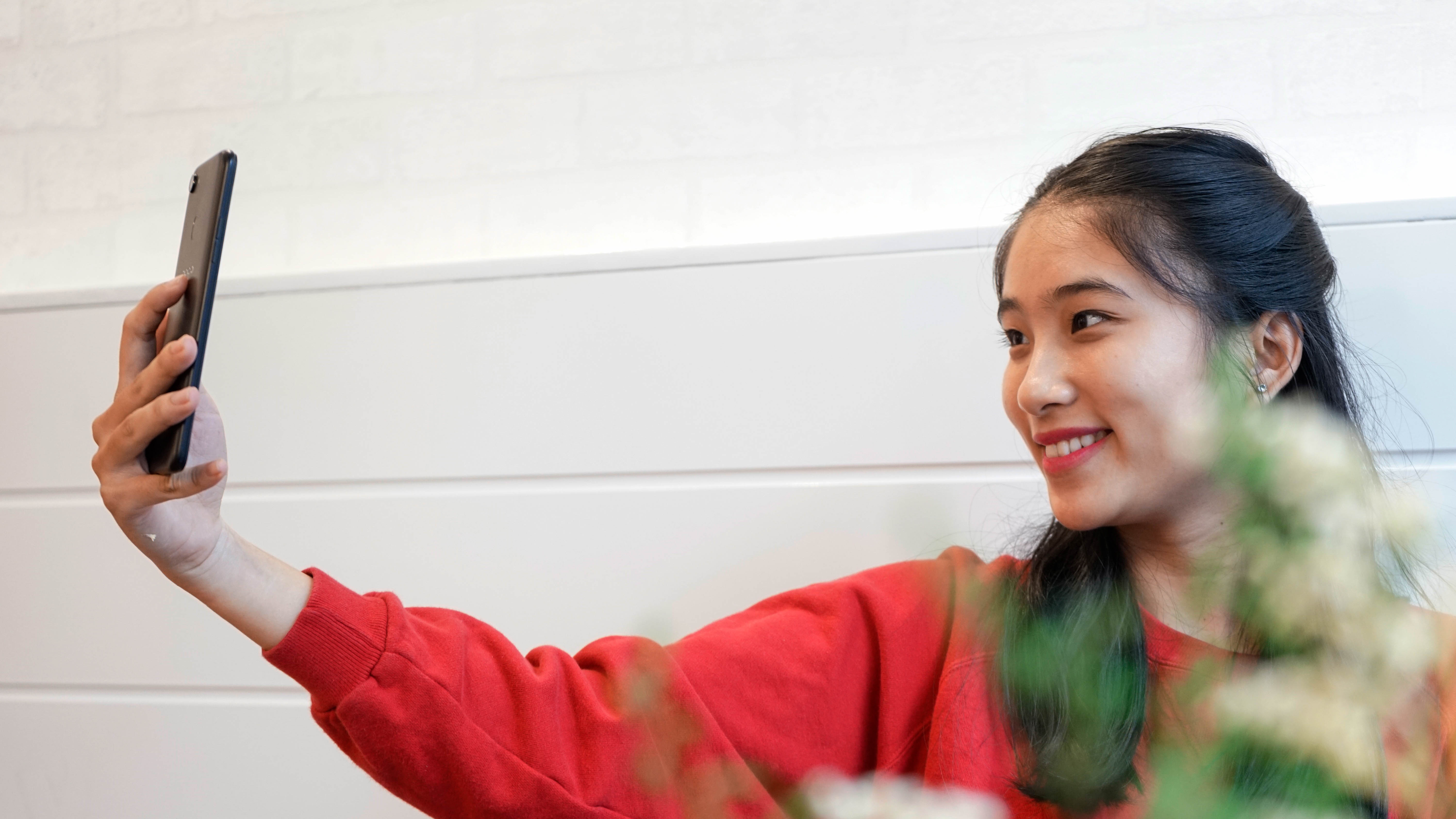 Trai nghiem nhanh Oppo F5 Youth hinh anh