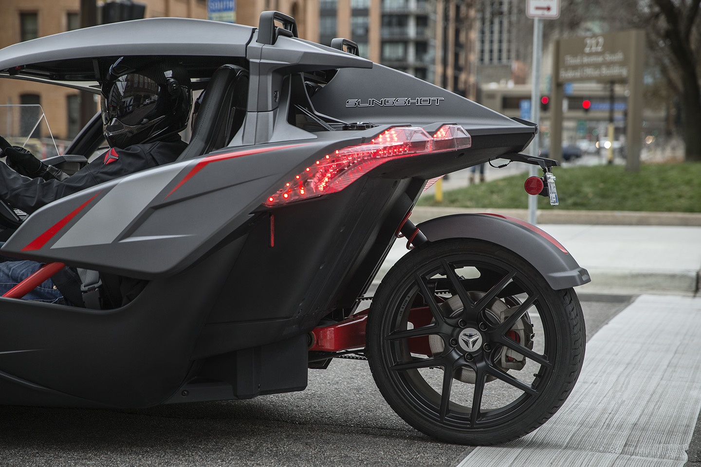 Xe 3 bánh Slingshot Grand Touring LE 2018 ảnh 5 Xe 3 banh Slingshot Grand Touring LE 2018 anh 5