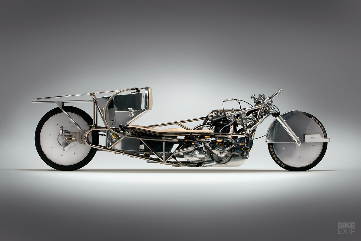 Xe do Triumph co van toc khung anh 2