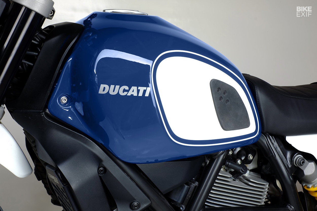 Ke ngoai dao Ducati Desert Sled anh 5
