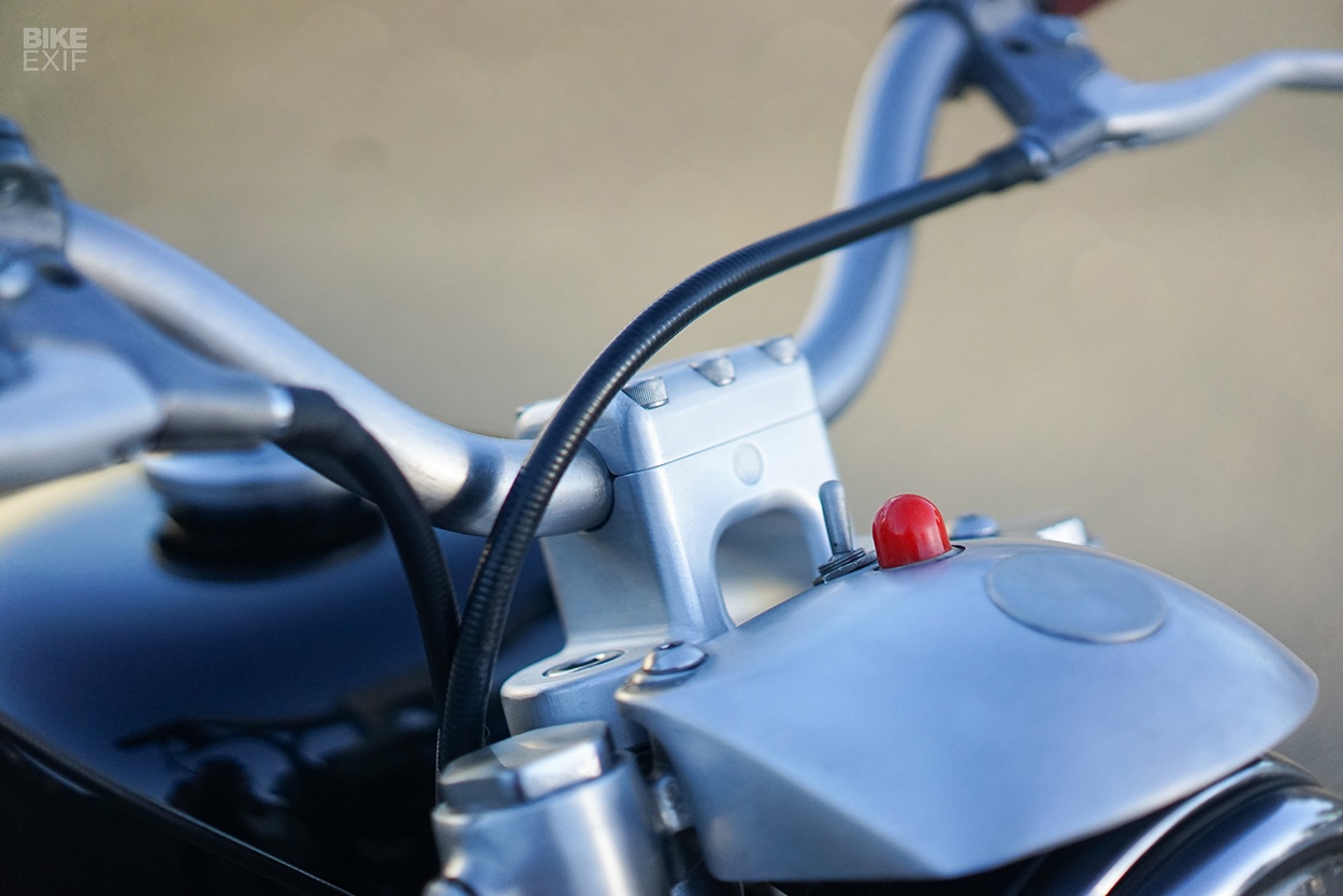 Harley Davidson XLCH Sportster dung thuy tinh anh 3