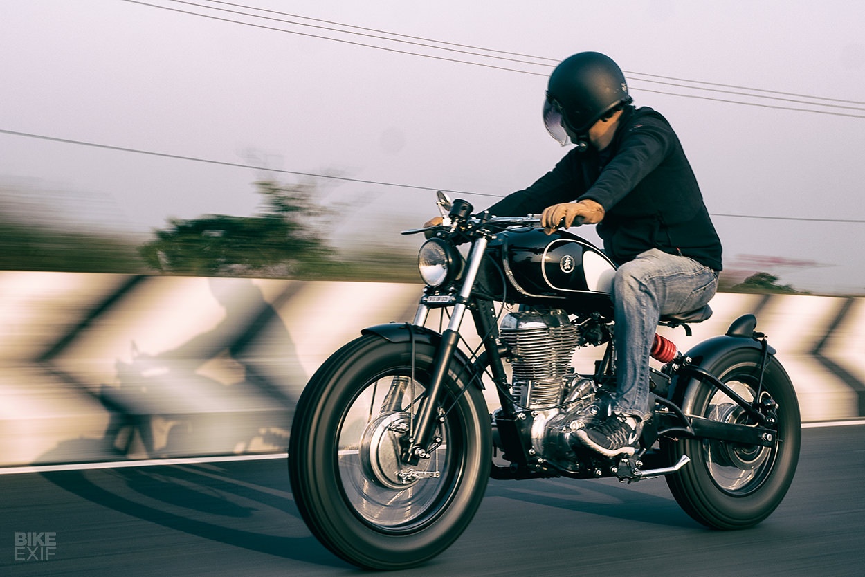 Royal Enfield 500 phong cach Bobber tu An Do anh 10