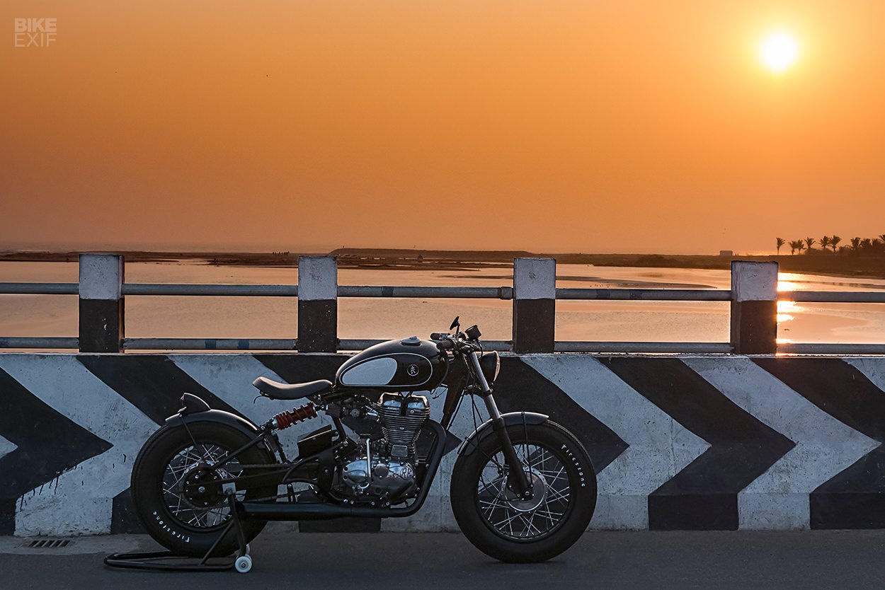 Royal Enfield 500 phong cach Bobber tu An Do anh 11