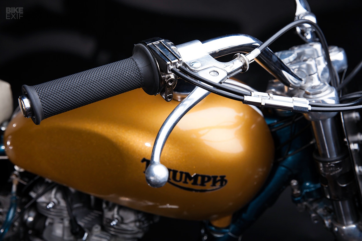 Triumph 750 TT Tracker khong den anh 8