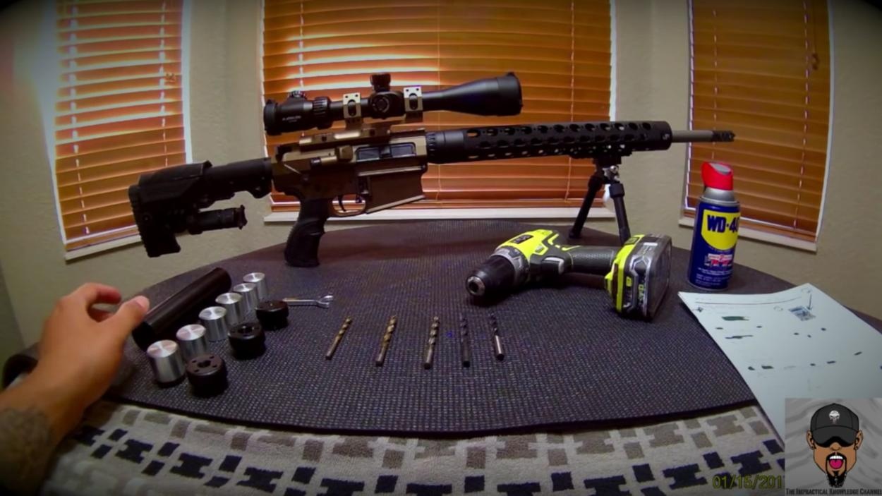 YouTube cam cac video lien quan den sung tu che hinh anh