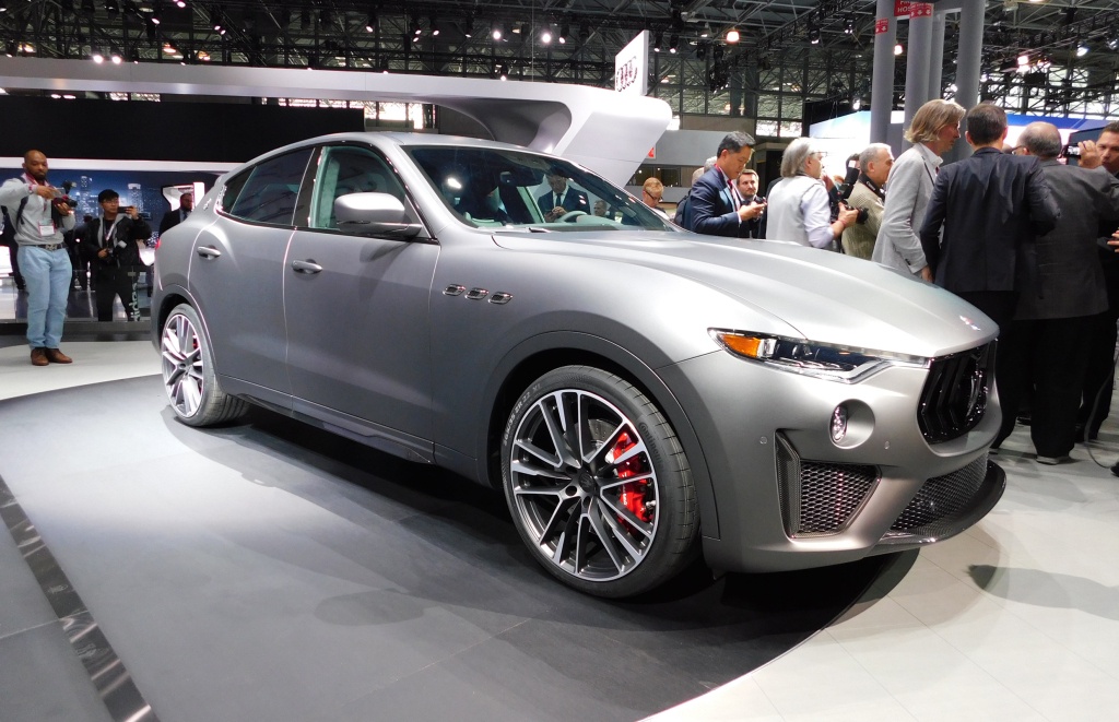 Oto tai trien lam xe New York 2018 anh 6