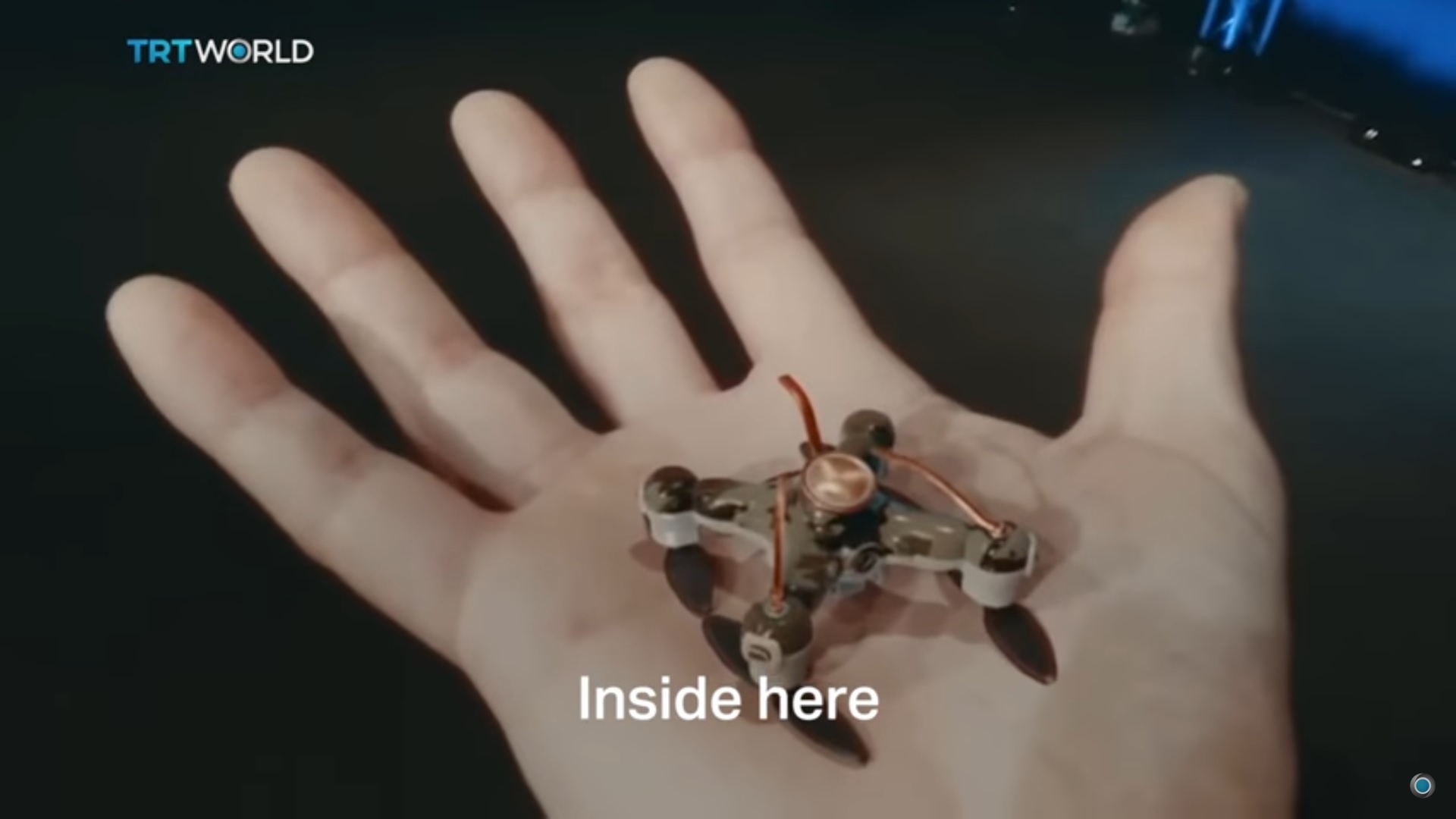 Robot giet nguoi xuat hien moi noi hinh anh