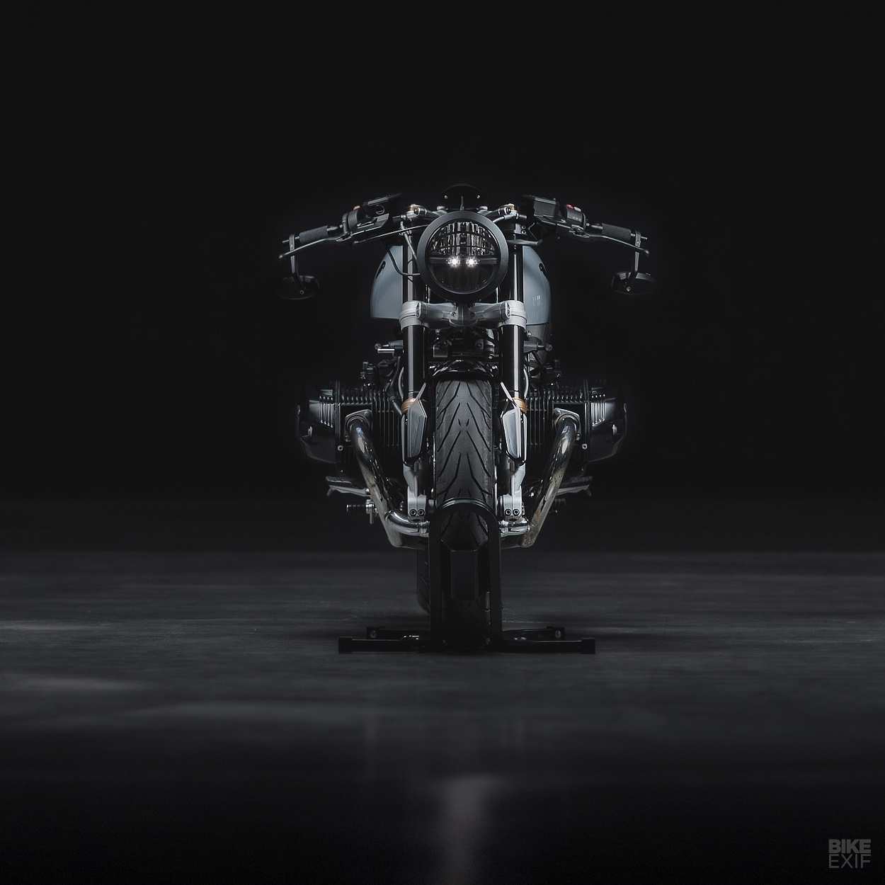 Xe BMW R nineT do anh 8