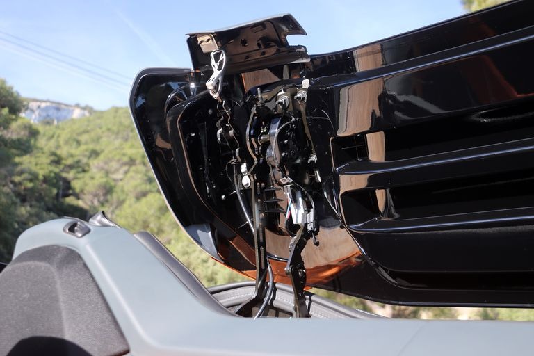 Siêu phẩm BMW i8 Roadster ảnh 3 Sieu pham BMW i8 Roadster anh 3