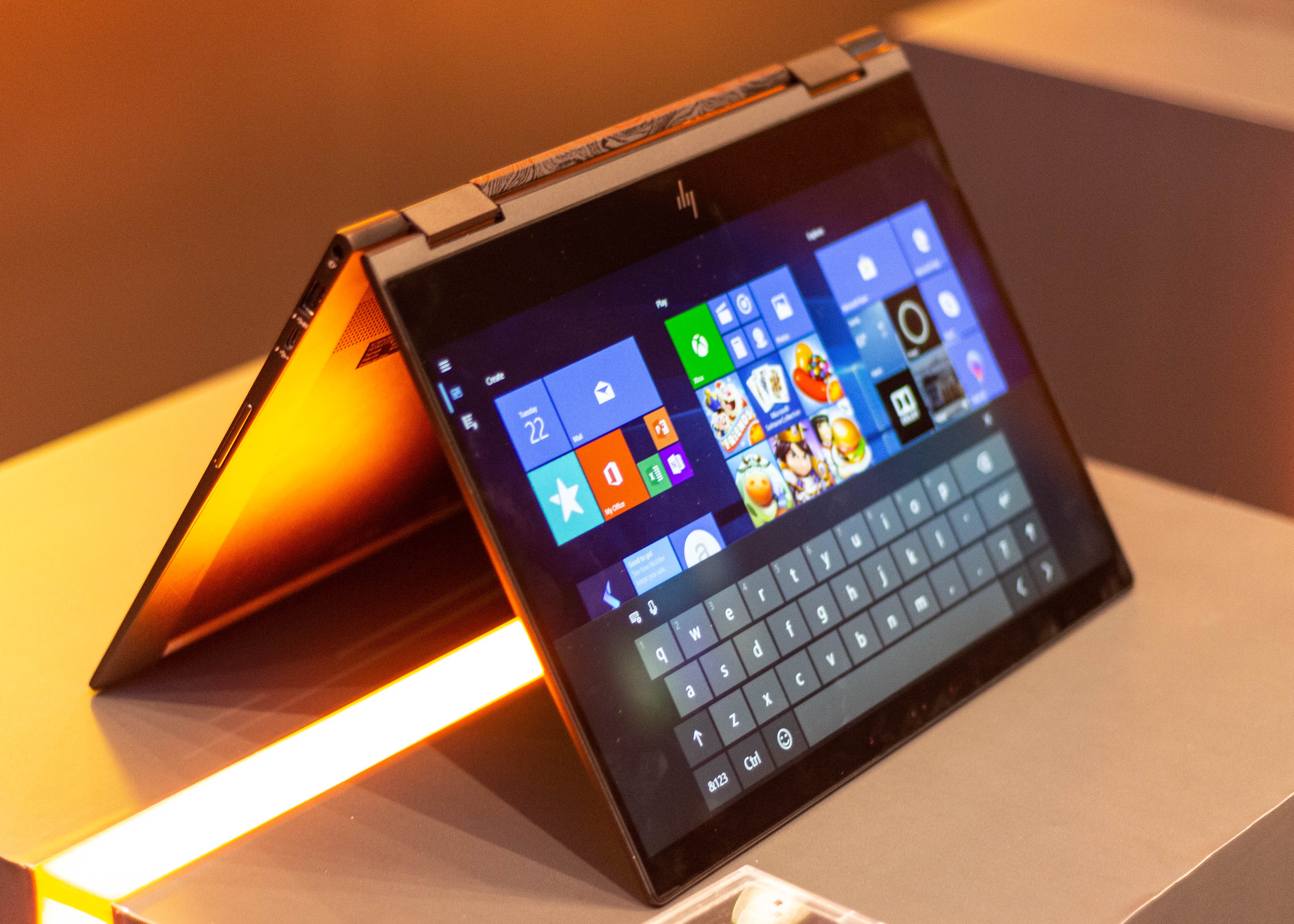 May tinh ca nhan AMD cua HP anh 3