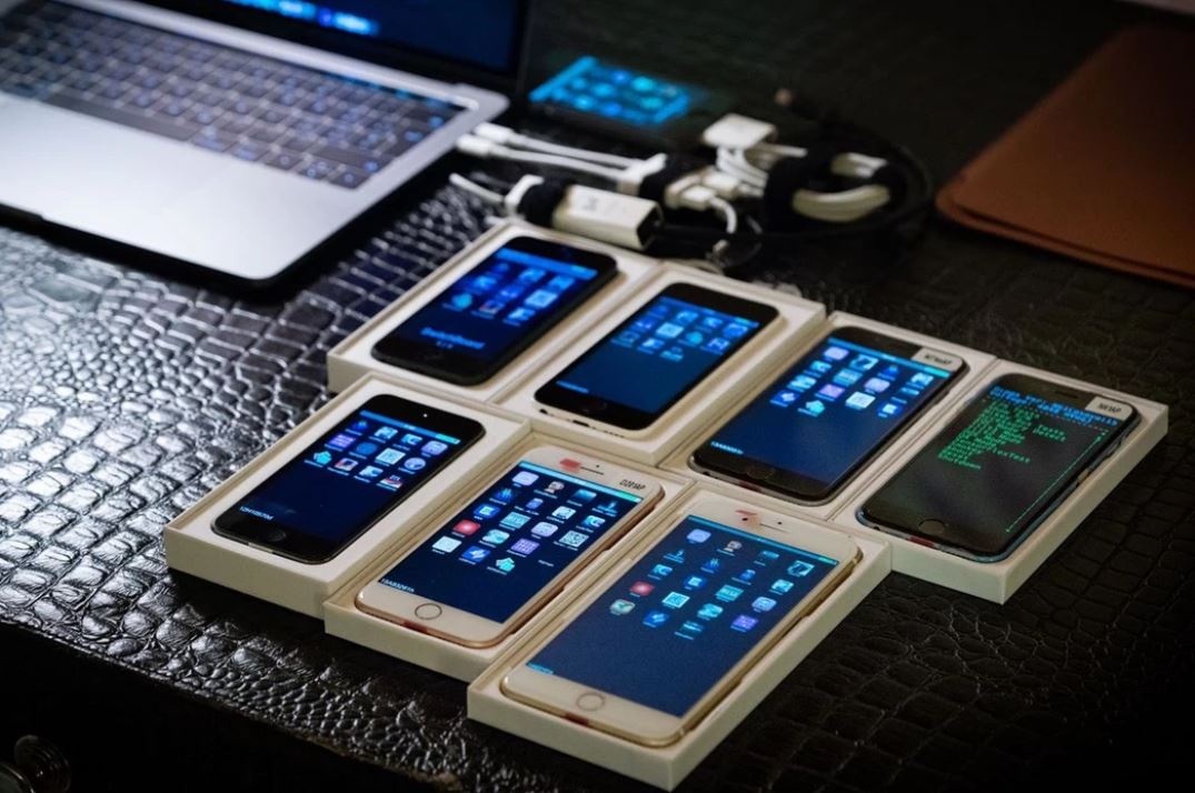 iPhone nguyen mau anh 3