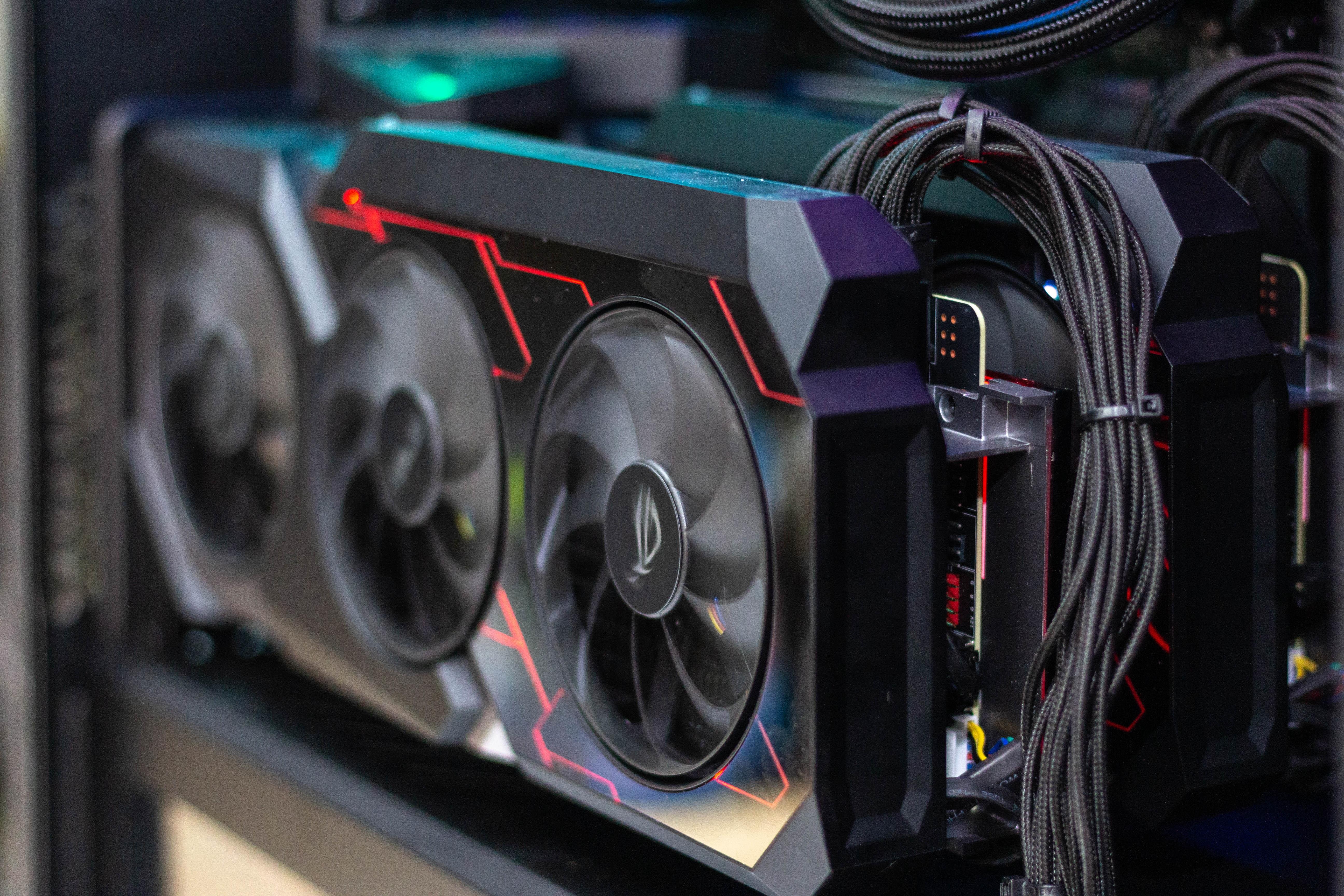 Card do hoa ROG Matrix 2080 Ti doc nhat VN anh 7