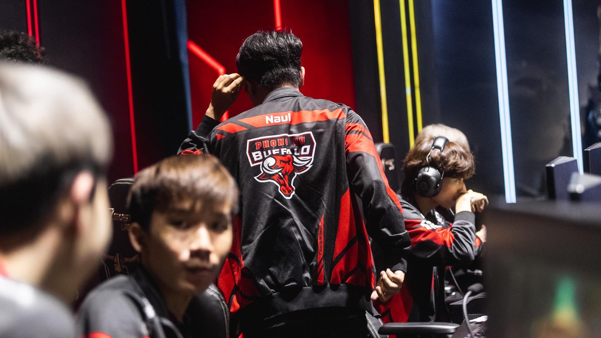 PVB gianh ve di Ha Noi voi chien thang kich tinh truoc 'ca map' Nga hinh anh