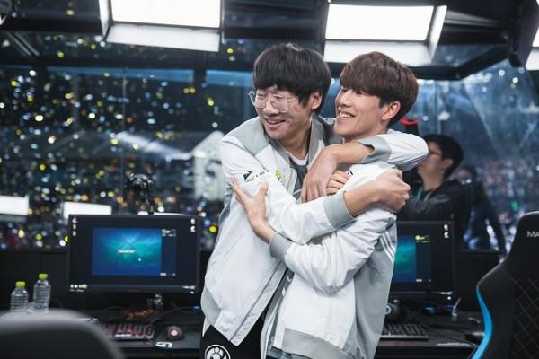 Nhung sieu sao LMHT vong bang MSI anh 4