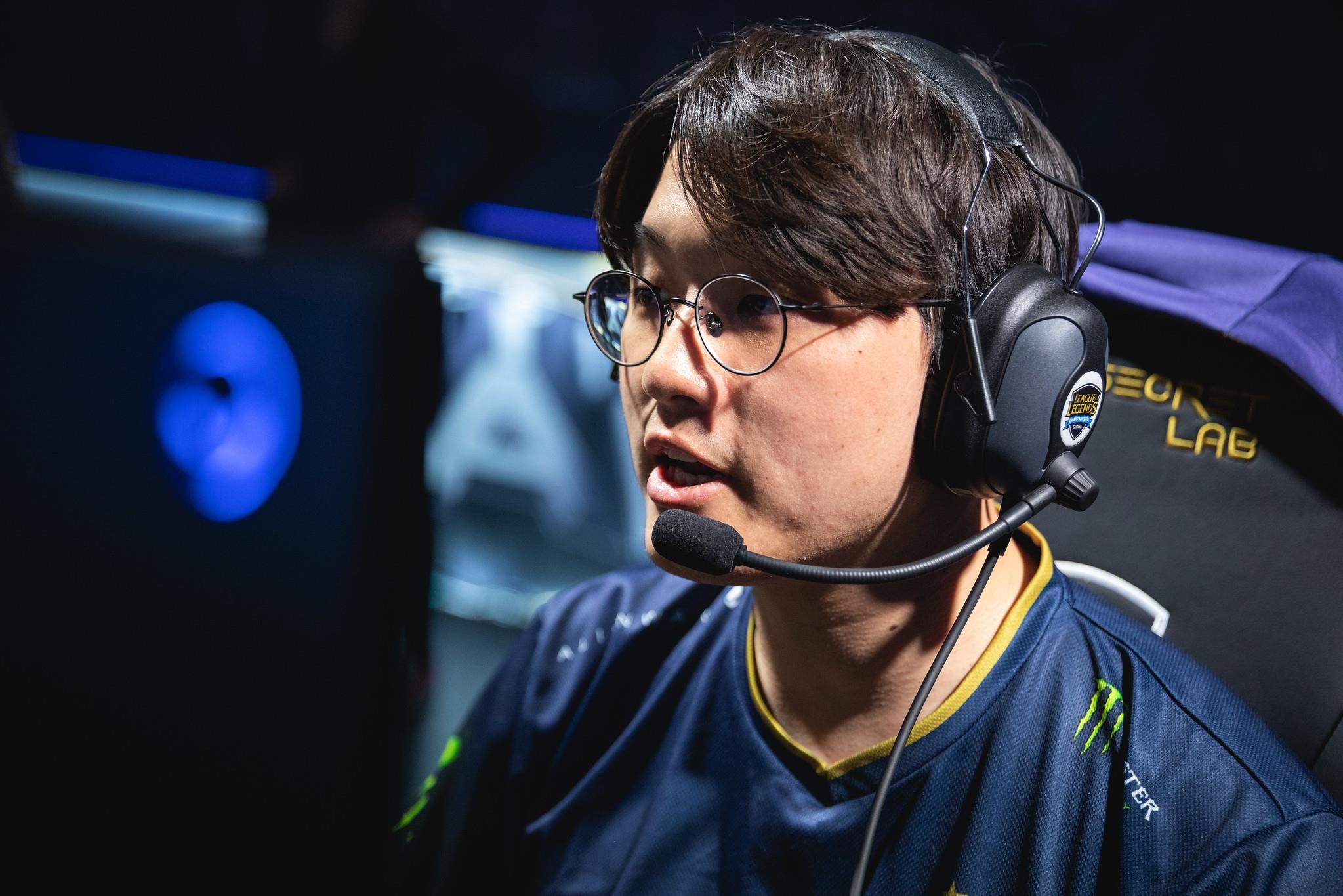 Nhung sieu sao LMHT vong bang MSI anh 9