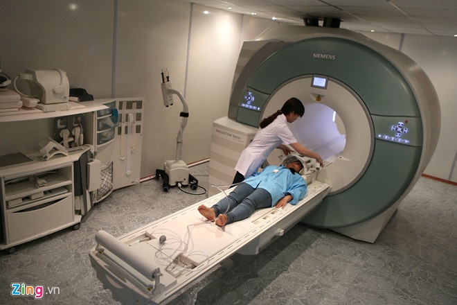 người Việt ra nước ngoài trị ung thư,  ra nước ngoài chữa bệnh,  người việt chữa bệnh ở nước ngoài ảnh 2 nguoi Viet ra nuoc ngoai tri ung thu,  ra nuoc ngoai chua benh,  nguoi viet chua benh o nuoc ngoai anh 2