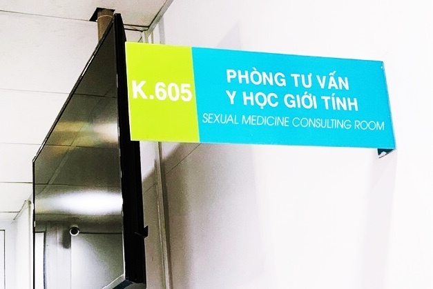 phong kham cho nguoi dong tinh anh 1