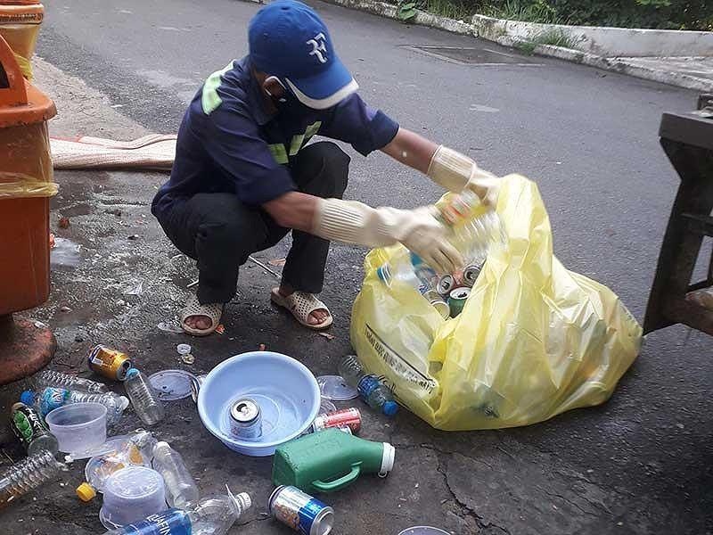 rác thải bệnh viện gom chung với rác thải không lây nhiễm ảnh 1 rac thai benh vien gom chung voi rac thai khong lay nhiem anh 1