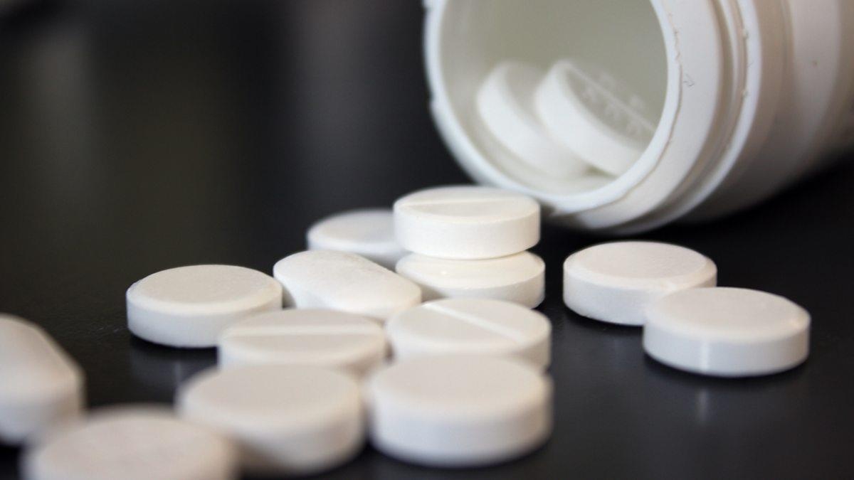 nữ sinh ngộ độc 40 viên thuốc paracetamol ảnh 1 nu sinh ngo doc 40 vien thuoc paracetamol anh 1