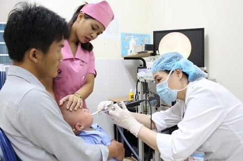 Rò luân nhĩ từ lỗ nhỏ ở tai ảnh 1 Ro luan nhi tu lo nho o tai anh 1