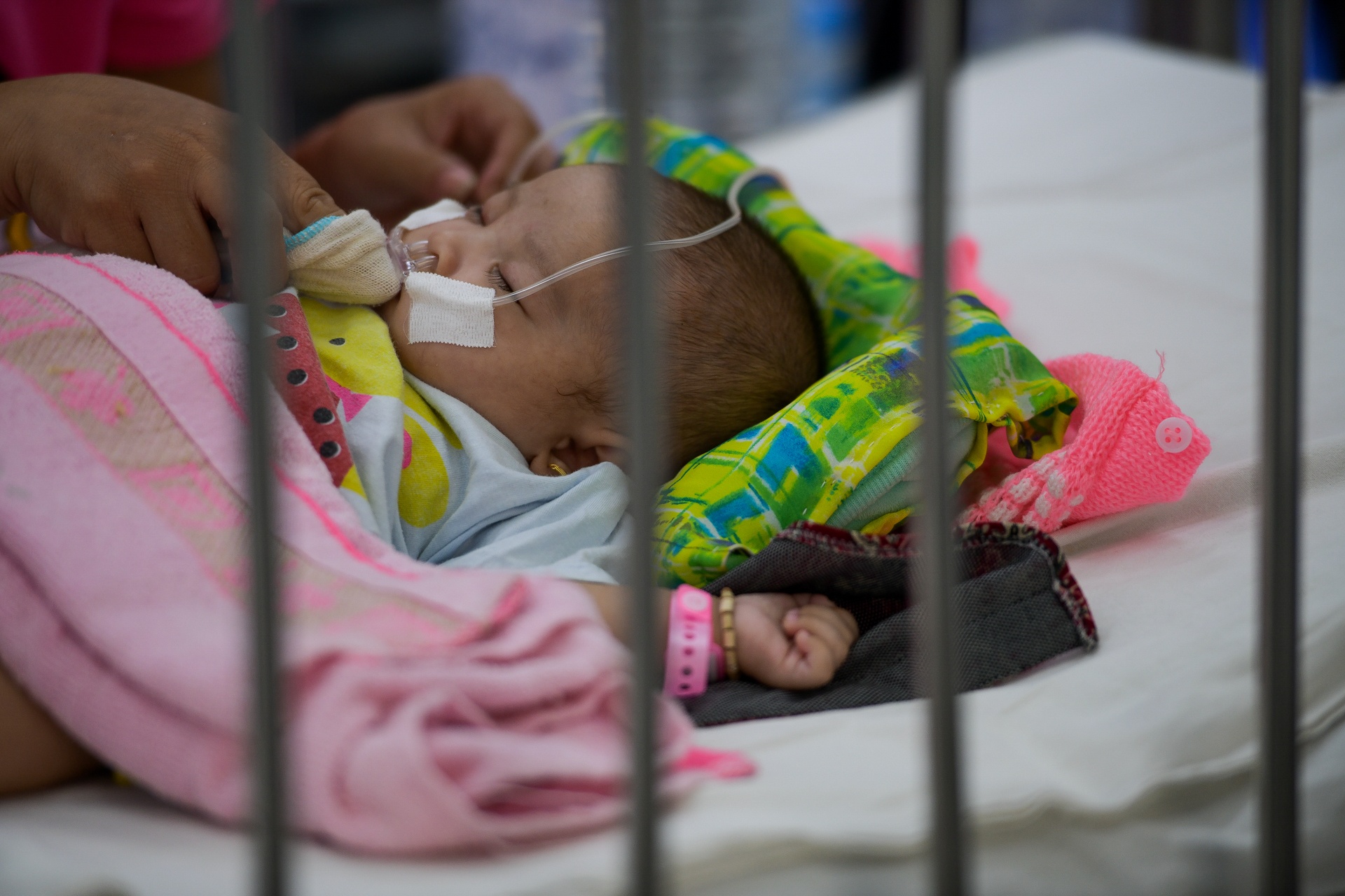 tre nhap vien do benh ho hap anh 11