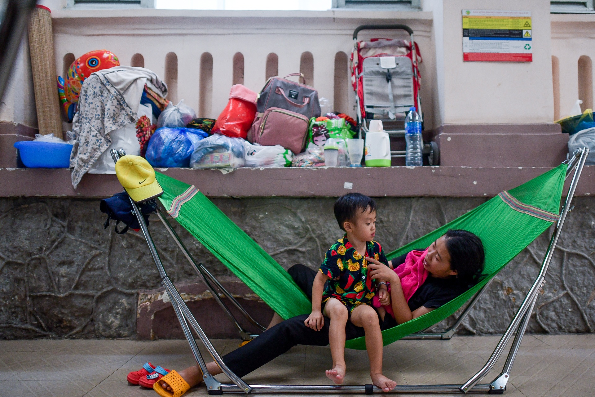 tre nhap vien do benh ho hap anh 14