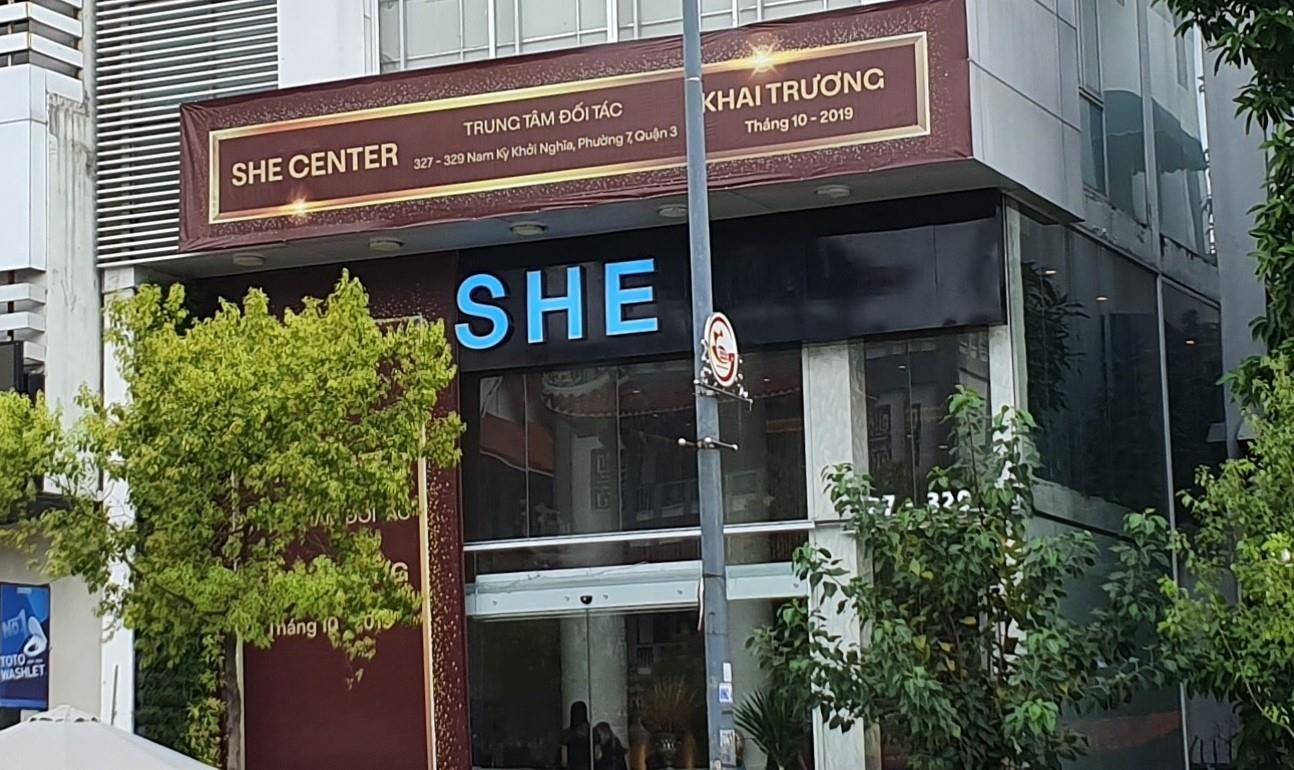 So Y te TP.HCM xu phat lien tiep nhieu tham my vien hinh anh