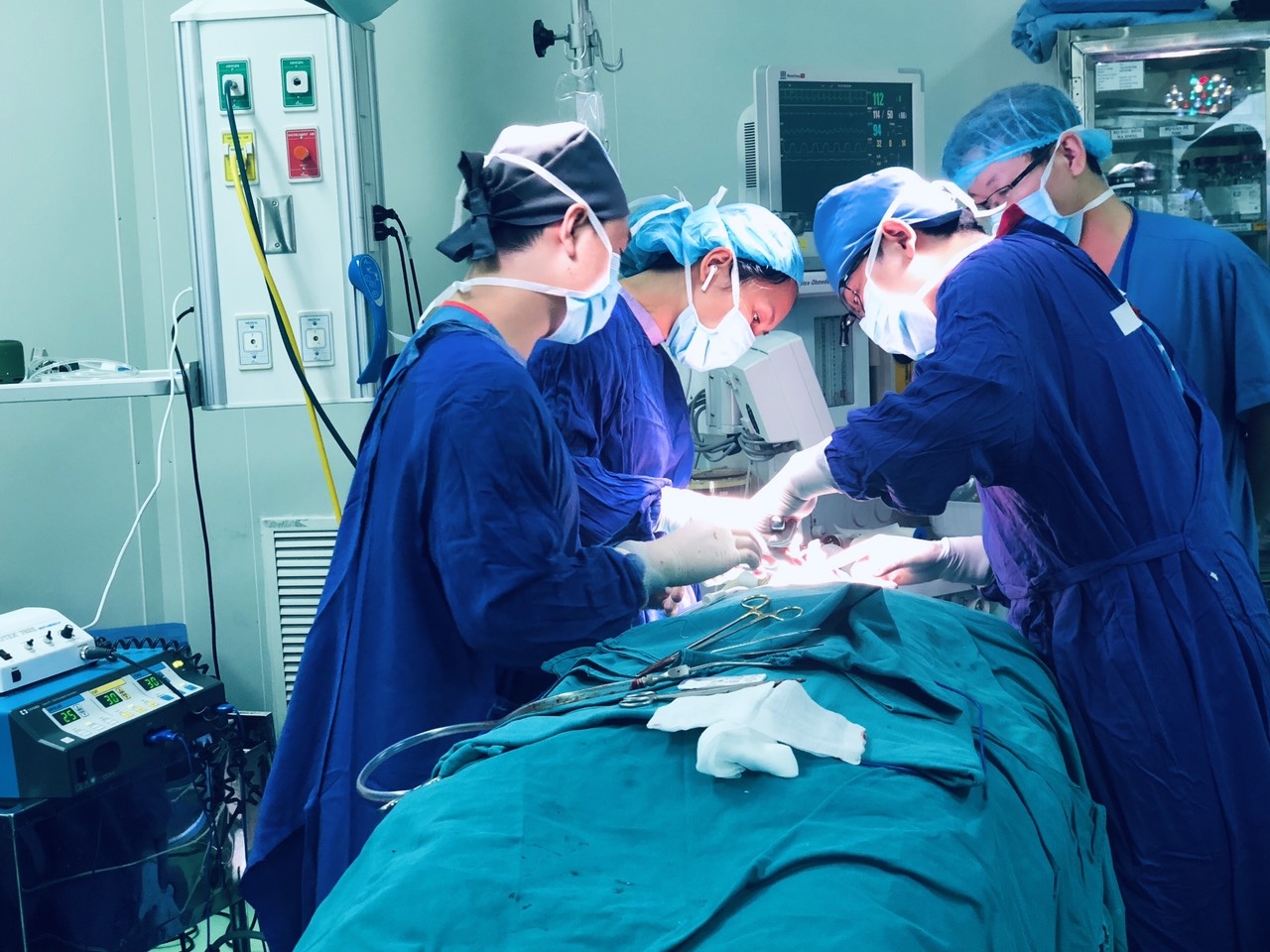 chàng trai có khuôn mặt lưỡi cày ảnh 1 chang trai co khuon mat luoi cay anh 1