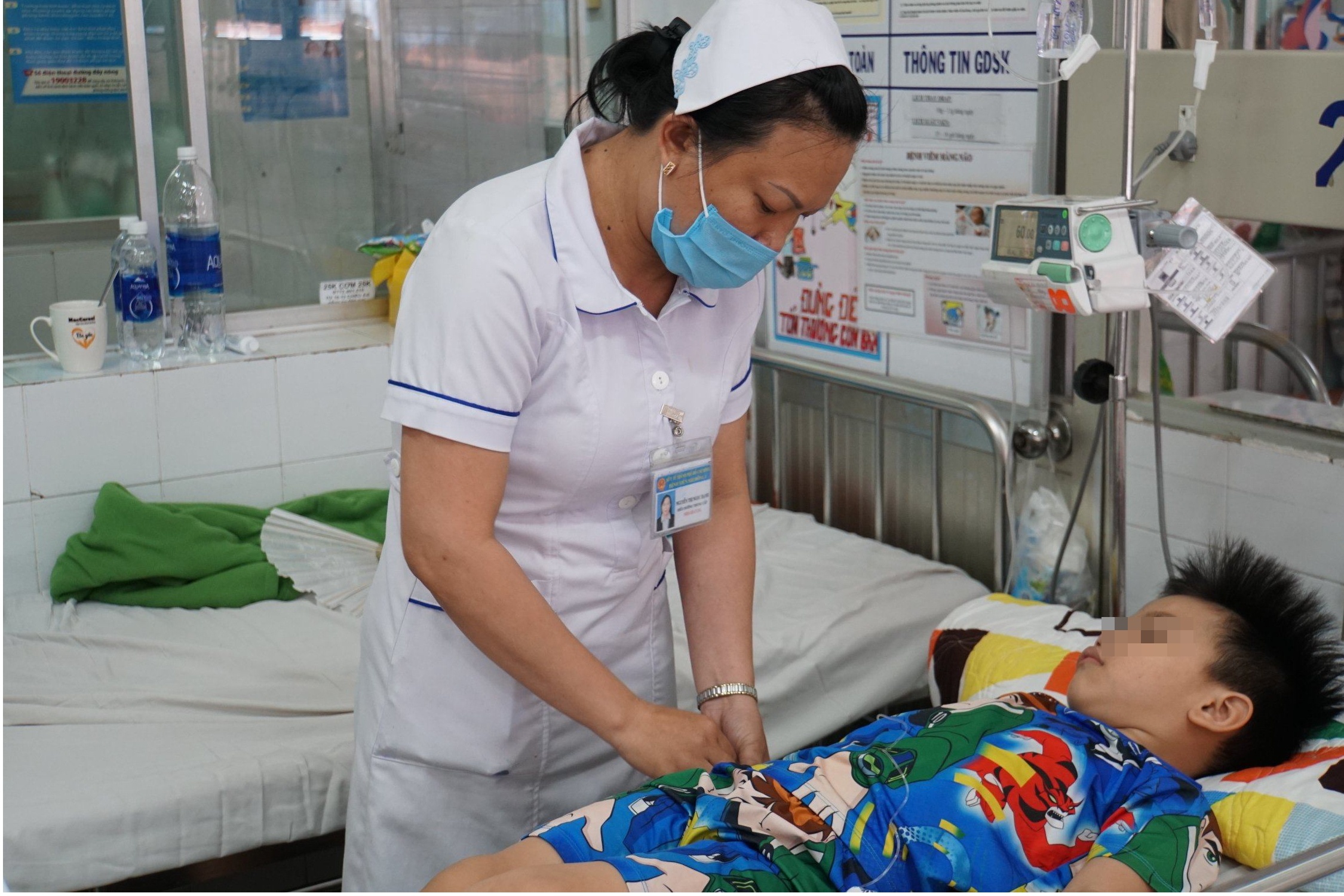 nuốt viên nam châm sắt ảnh 1 nuot vien nam cham sat anh 1