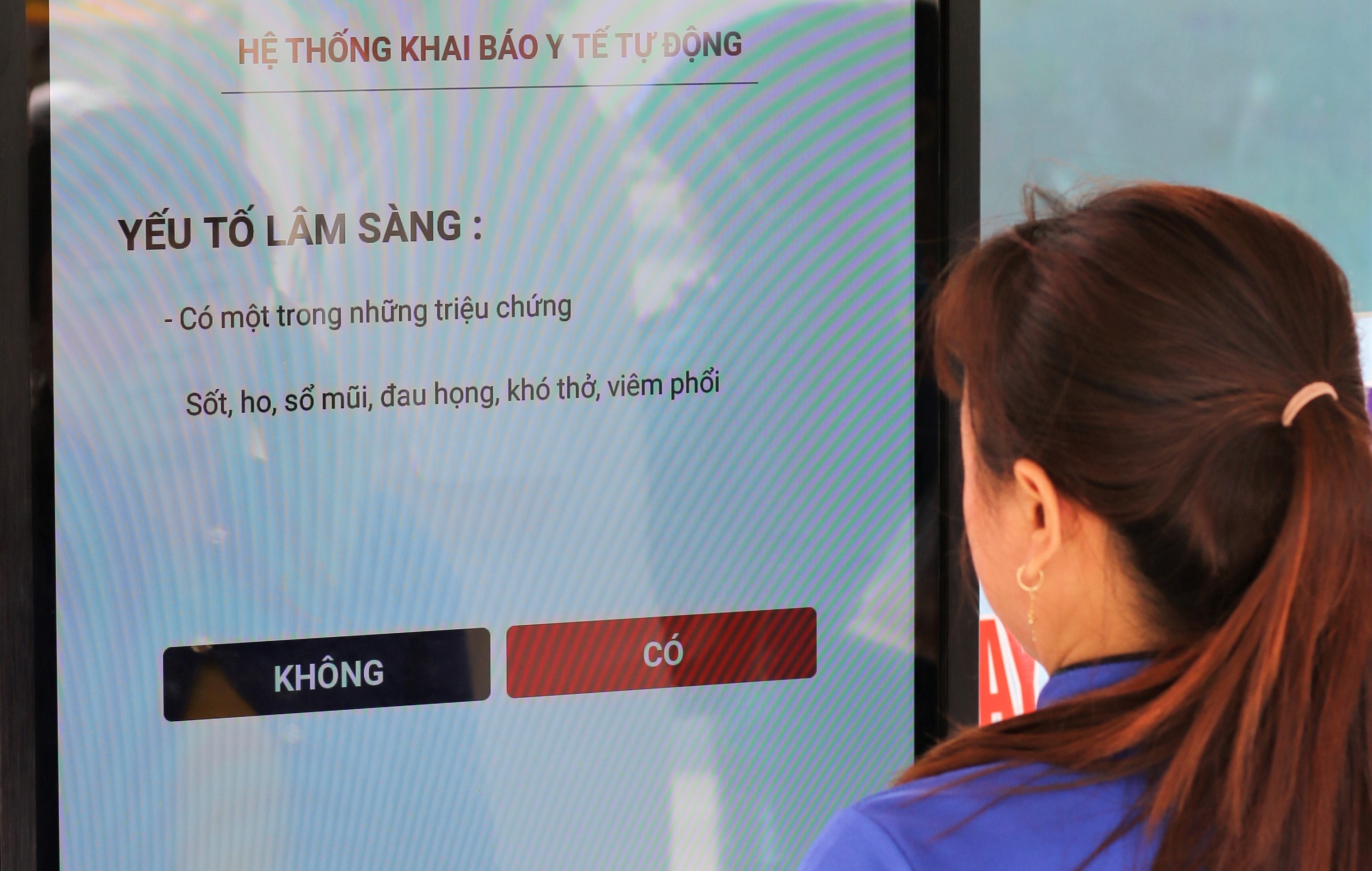 Benh vien o TP.HCM su dung camera nhan dien khuon mat nguoi ra vao hinh anh