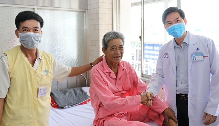 dai phau 3 trong 1 anh 1