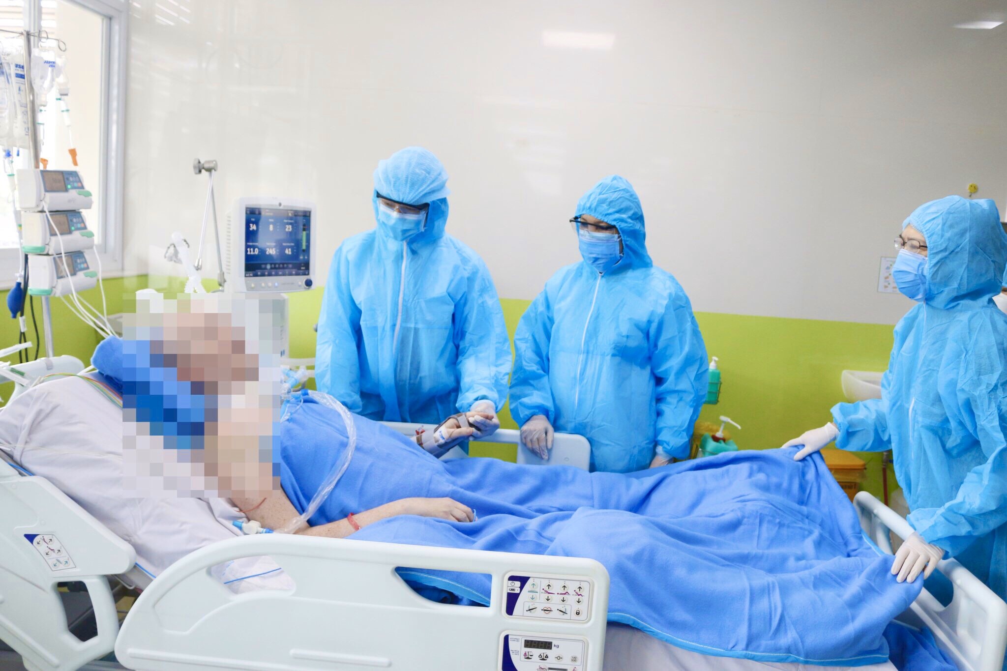 sức khoẻ nam phi công mắc Covid-19 ảnh 1 suc khoe nam phi cong mac Covid-19 anh 1