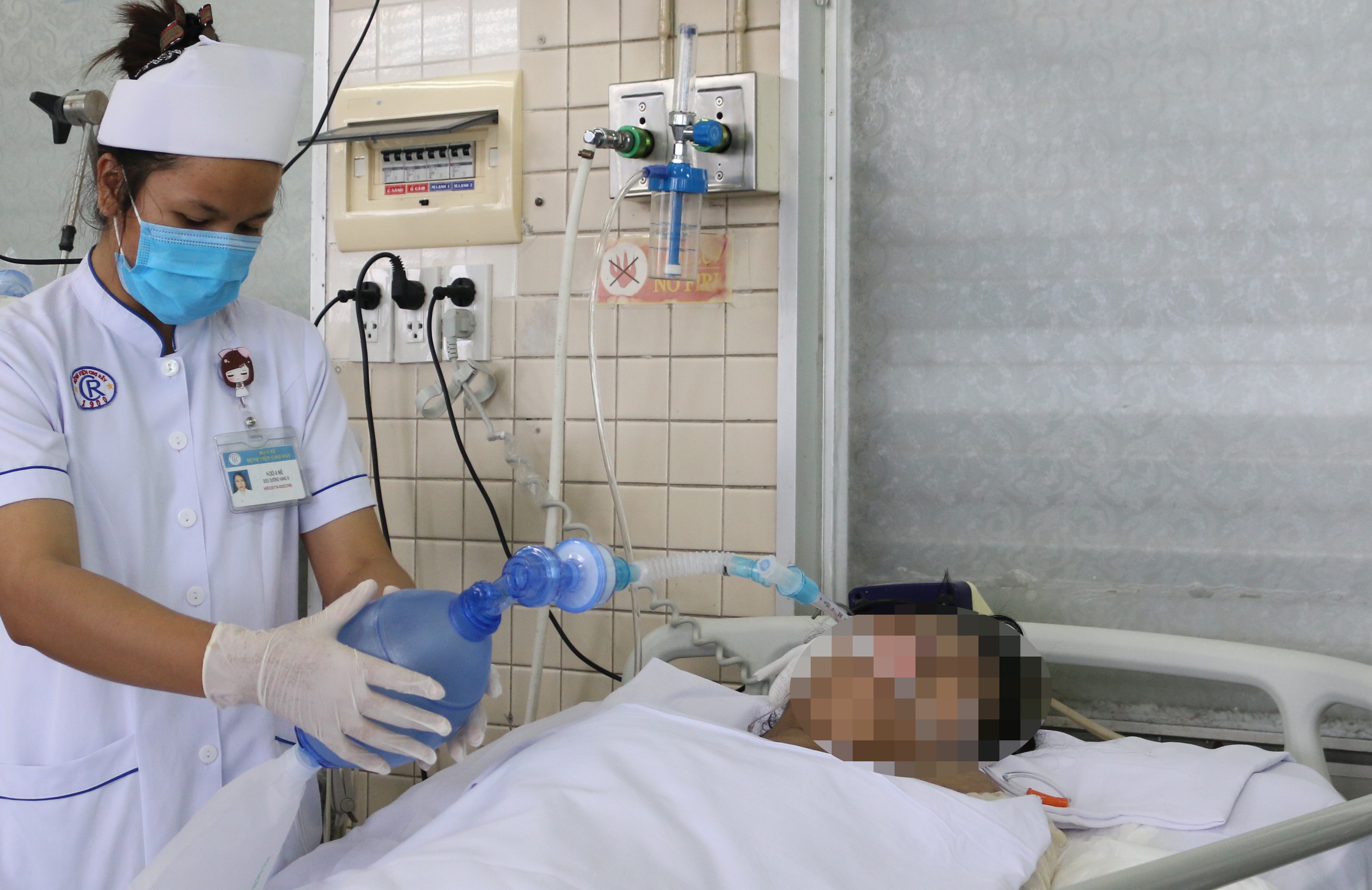 Chay nha o TP.HCM, 3 nan nhan bong nang hinh anh