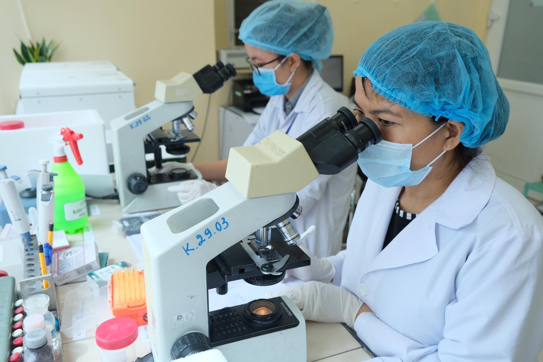 toa nha Bach Hop Benh vien Hung Vuong anh 8