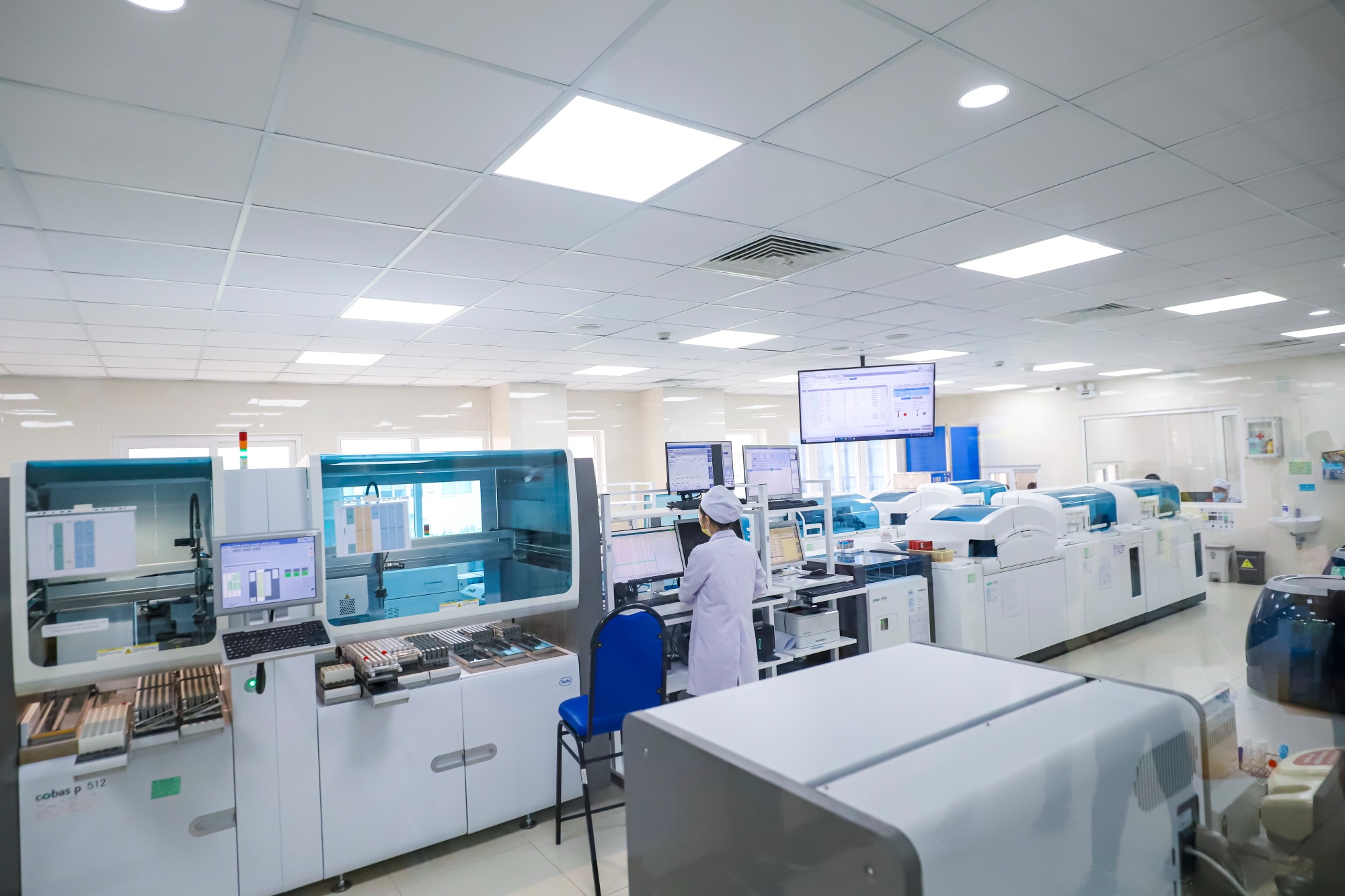 toa nha Bach Hop Benh vien Hung Vuong anh 4