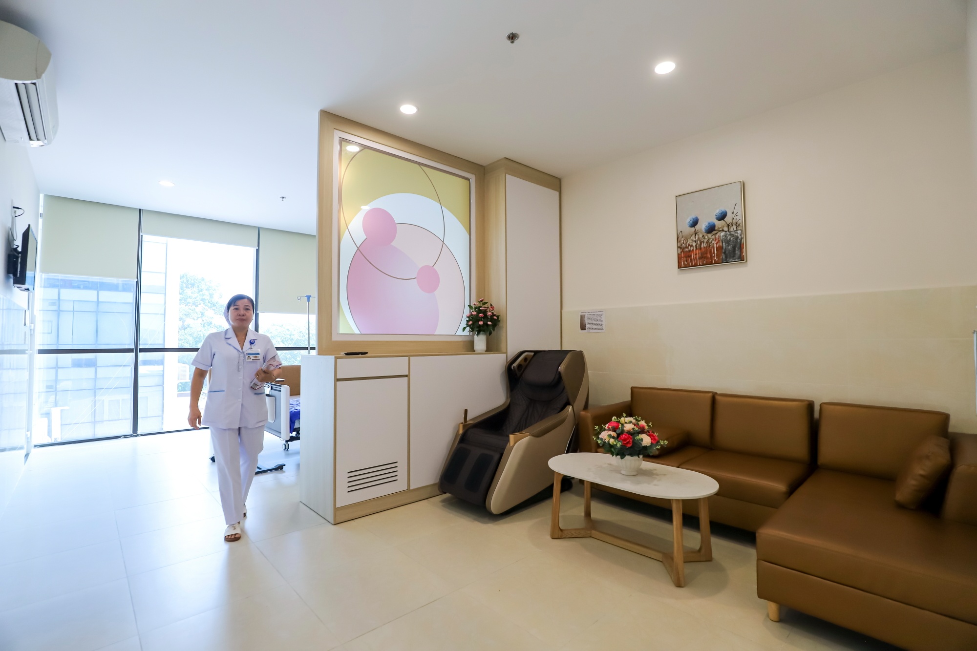 toa nha Bach Hop Benh vien Hung Vuong anh 7