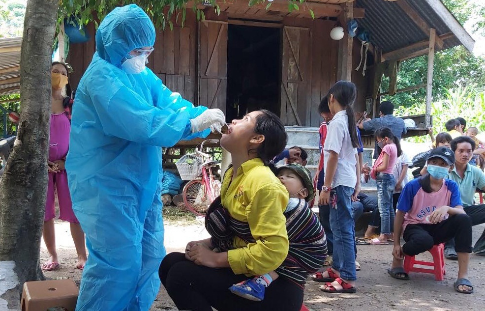 chong dich bach hau o Tay Nguyen anh 1