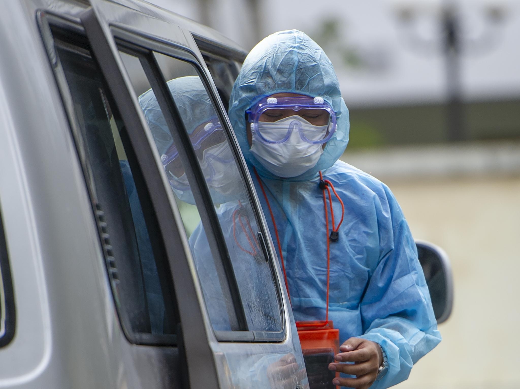 11 ca lien quan Da Nang, 26 nguoi nhap canh mac Covid-19 hinh anh