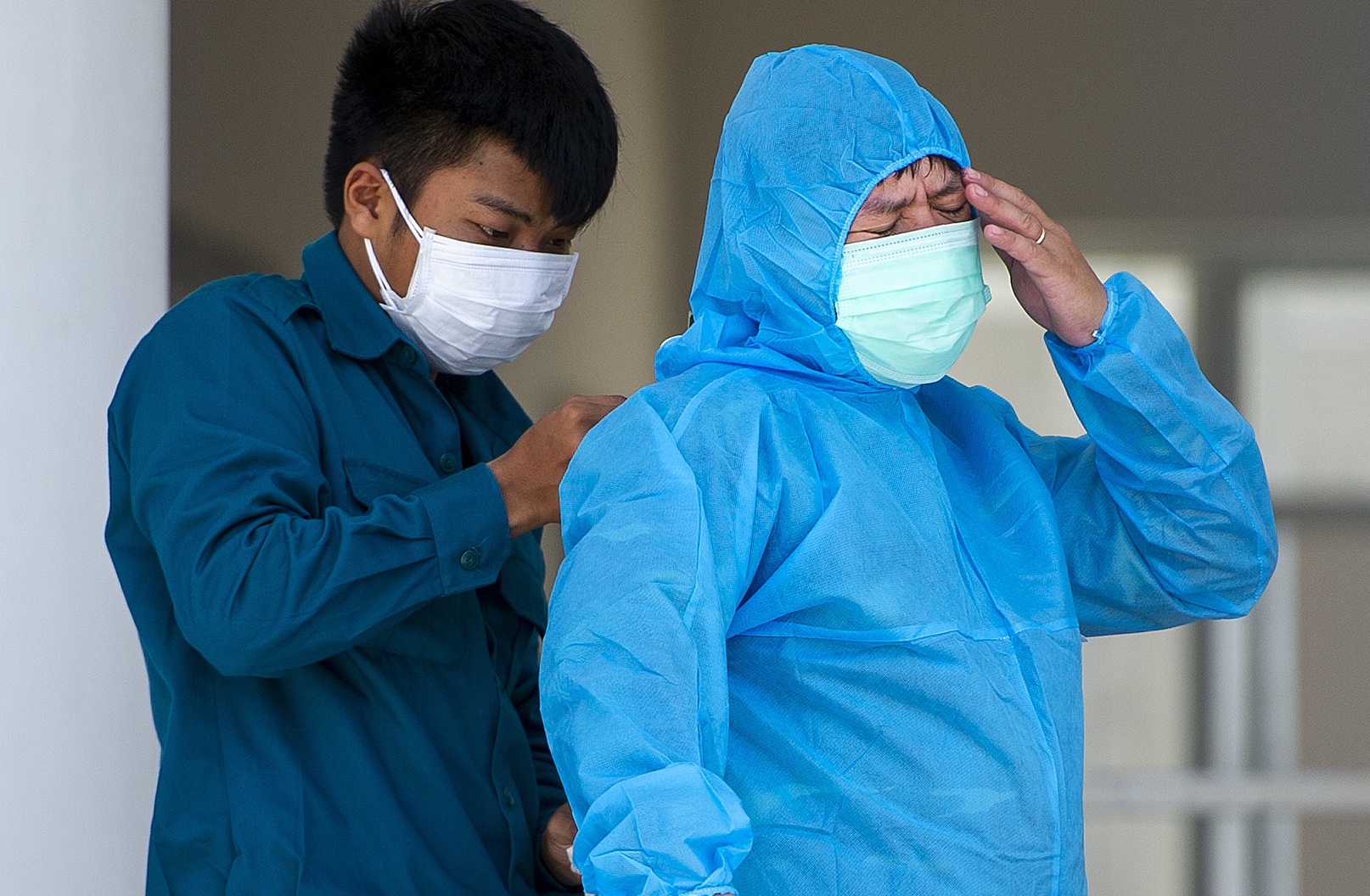 Them mot ca mac Covid-19 nhap canh hinh anh