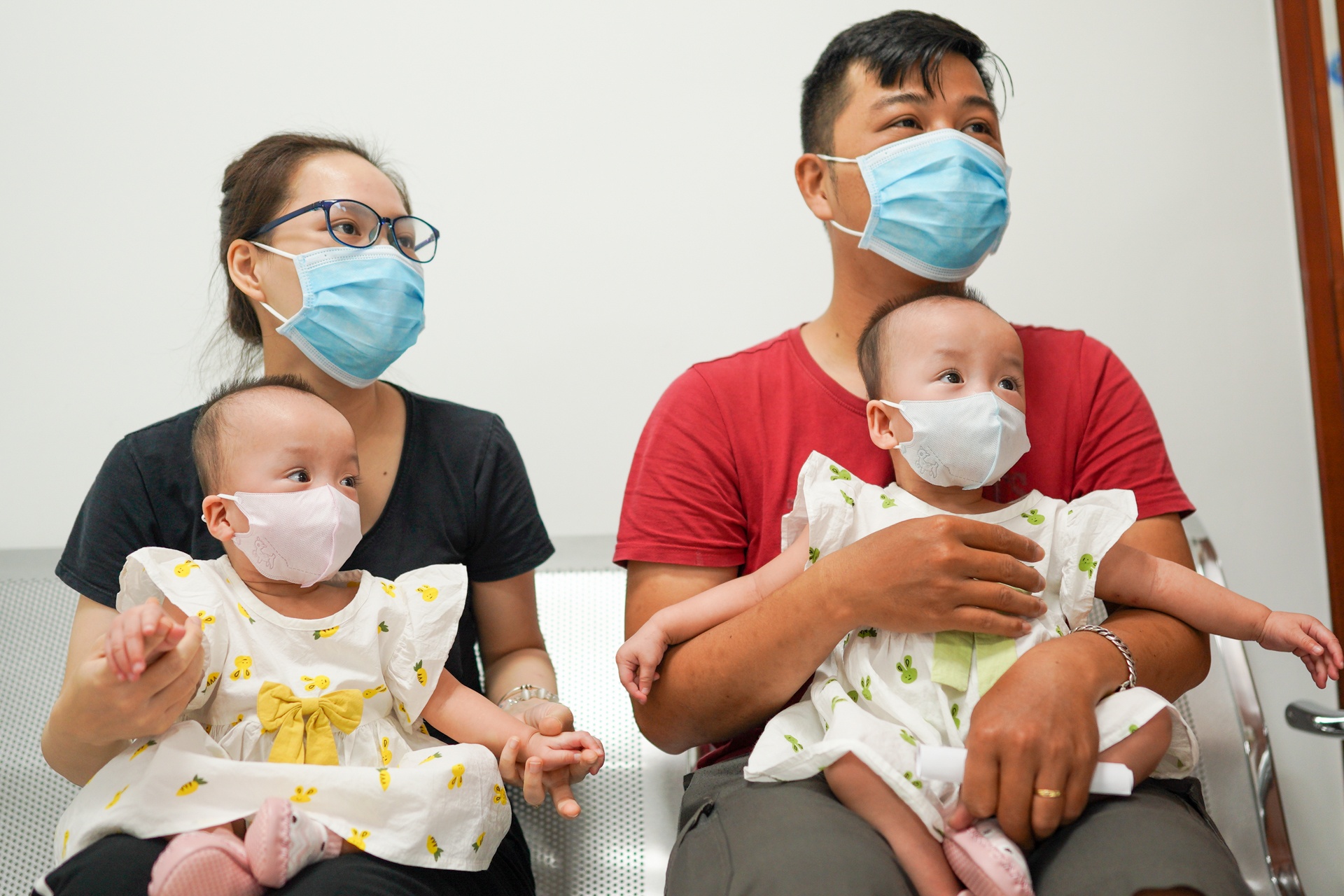 truc nhi va dieu nhi xuat vien anh 1