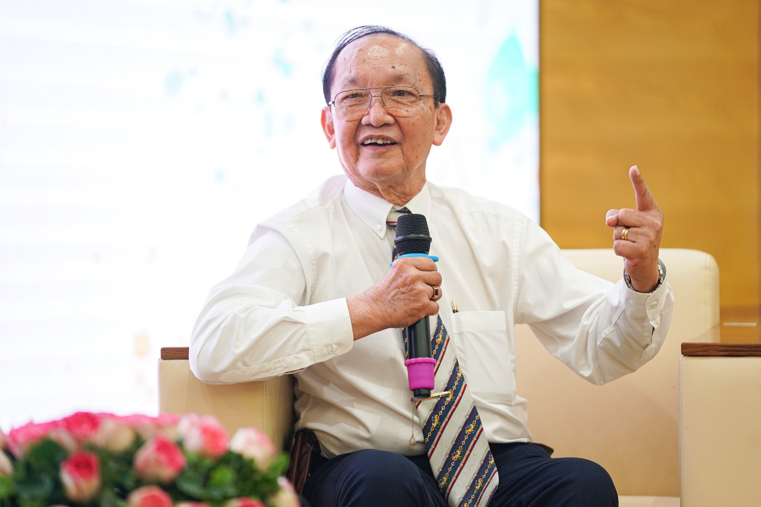 song nhi song cuoc doi dai anh 1