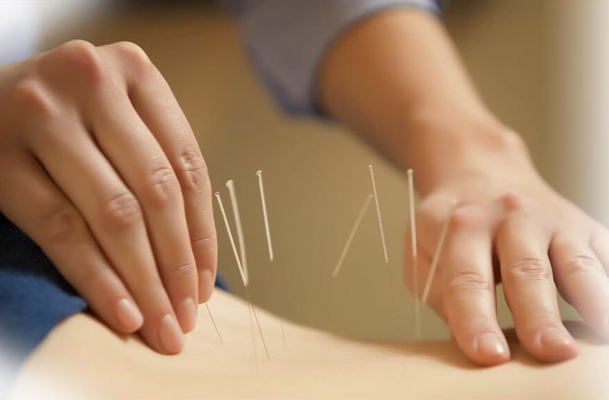 Xu phat phong kham y hoc co truyen hoat dong trai phep tai TP.HCM hinh anh