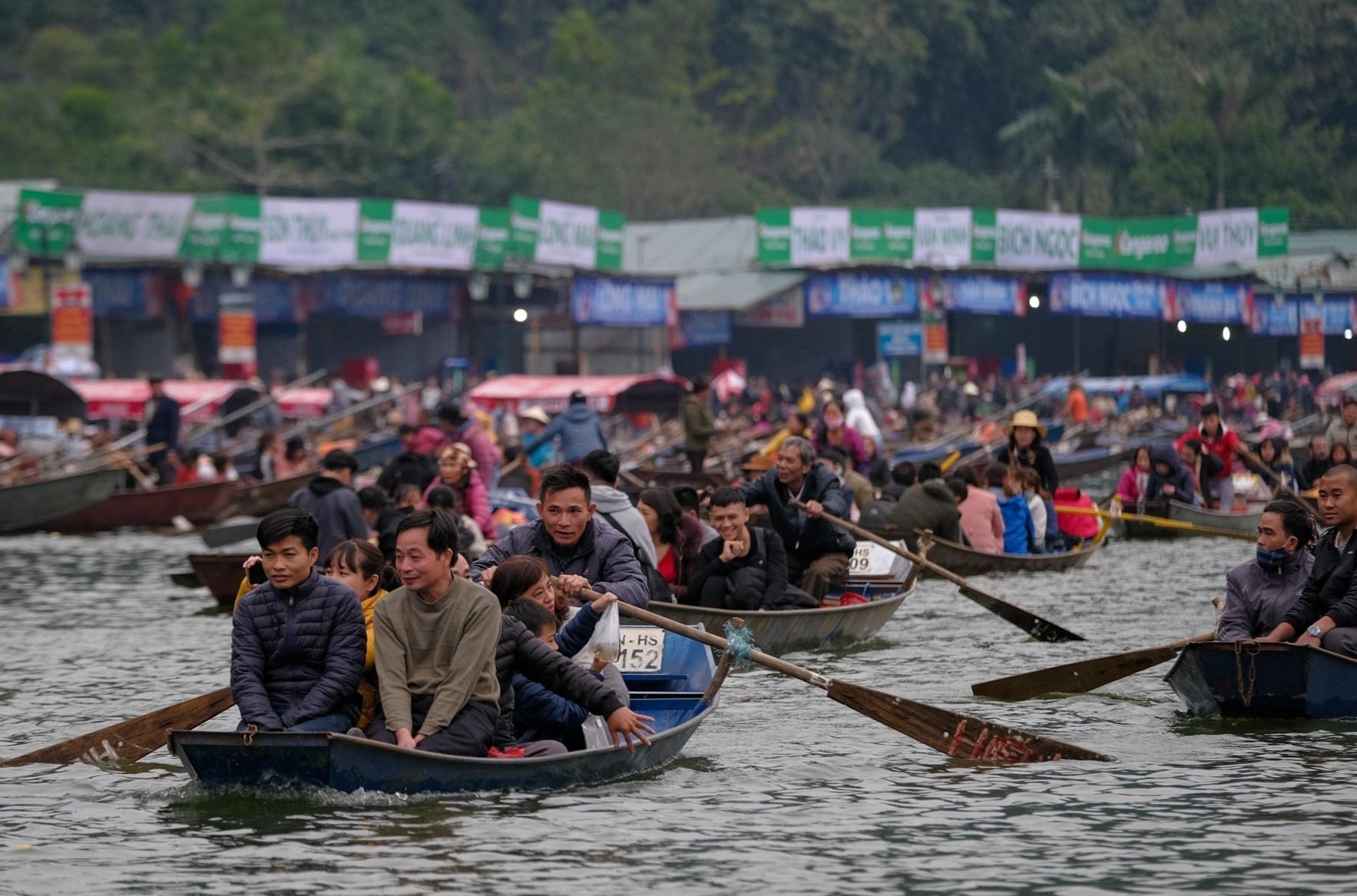 mở cửa di tích chùa Hương ảnh 2 mo cua di tich chua Huong anh 2
