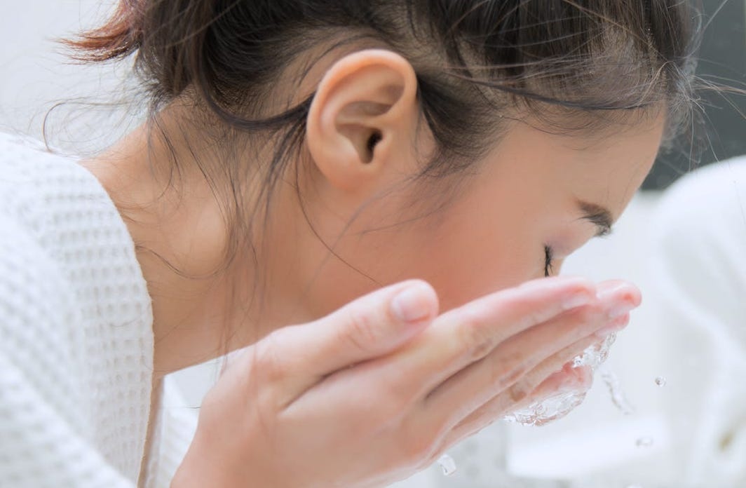 cach cham soc ngay nang nong anh 1