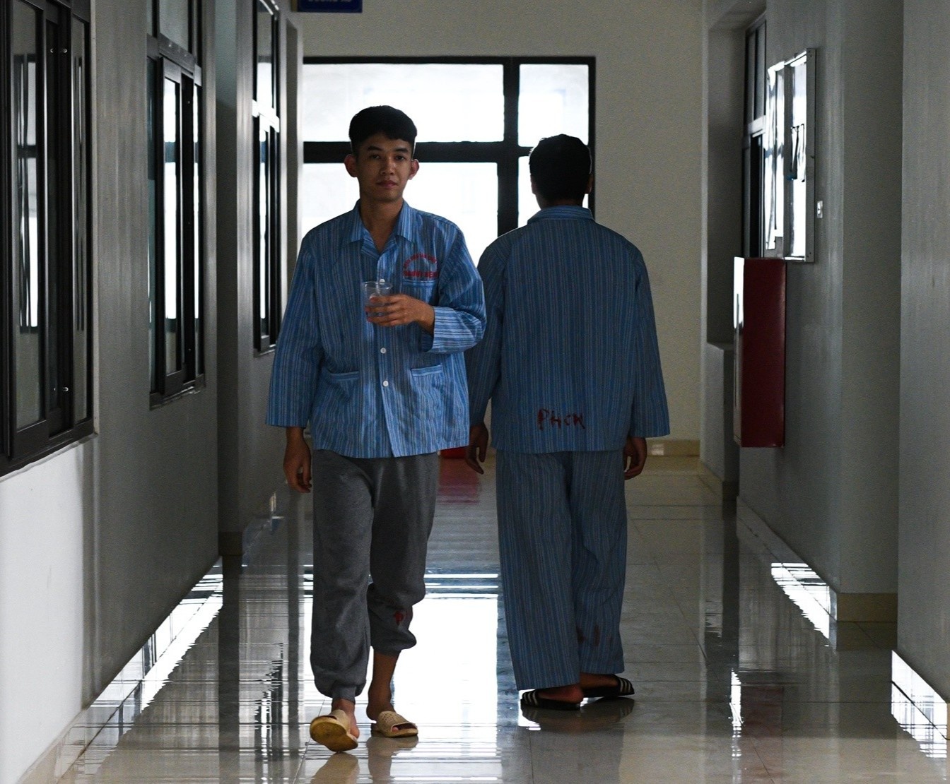 mua ban mua tuy o benh vien tam than anh 1