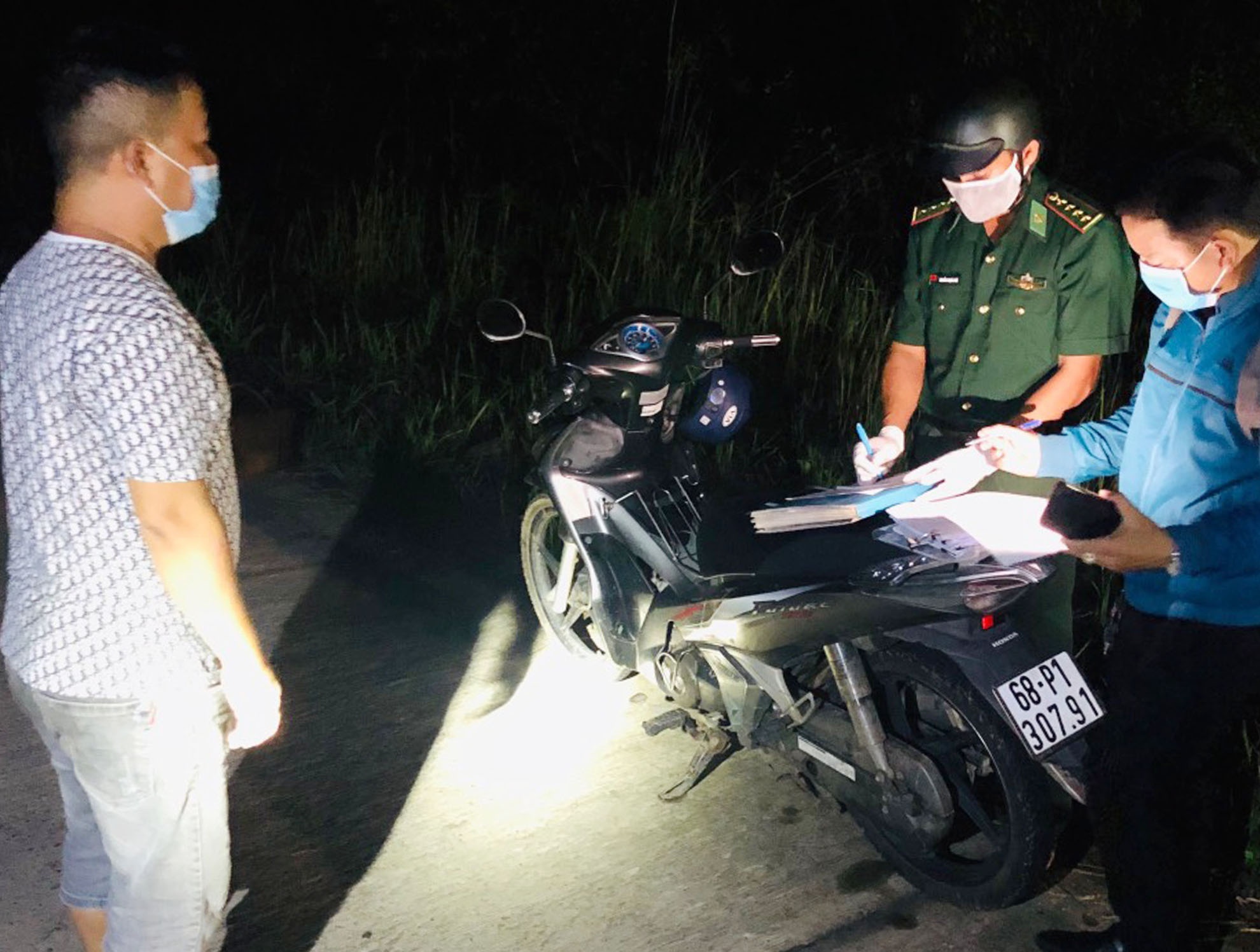 họp trực tuyến công tác phòng chống dịch Covid-19 ảnh 2 hop truc tuyen cong tac phong chong dich Covid-19 anh 2